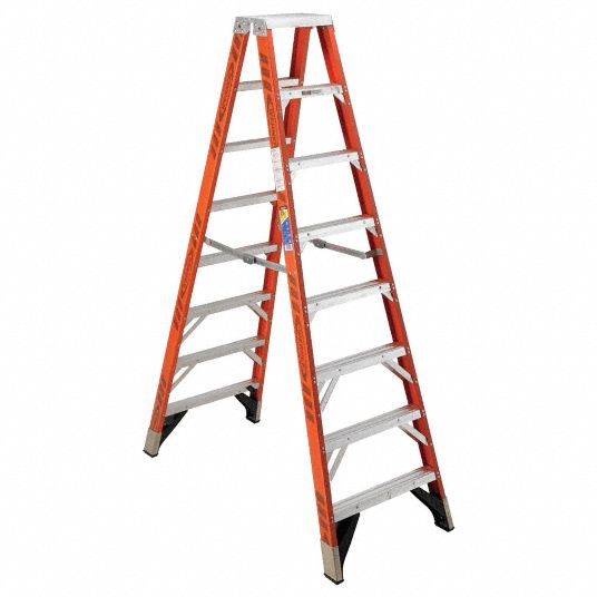 Escalera tipo tijera de 8 ft. capacidad carga 375 libras