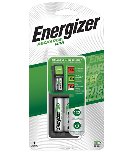 Cargador mini + 2 pilas AA Energizer